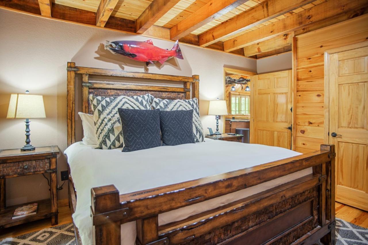 Iron Mountain Lodge - Beautiful Cabin With Forest & Mountain Views! Butler Exterior foto